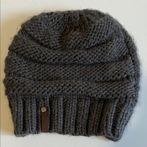SPACE CRAFT Cozy Gray Knit Beanie